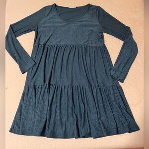 Juniors teal dress